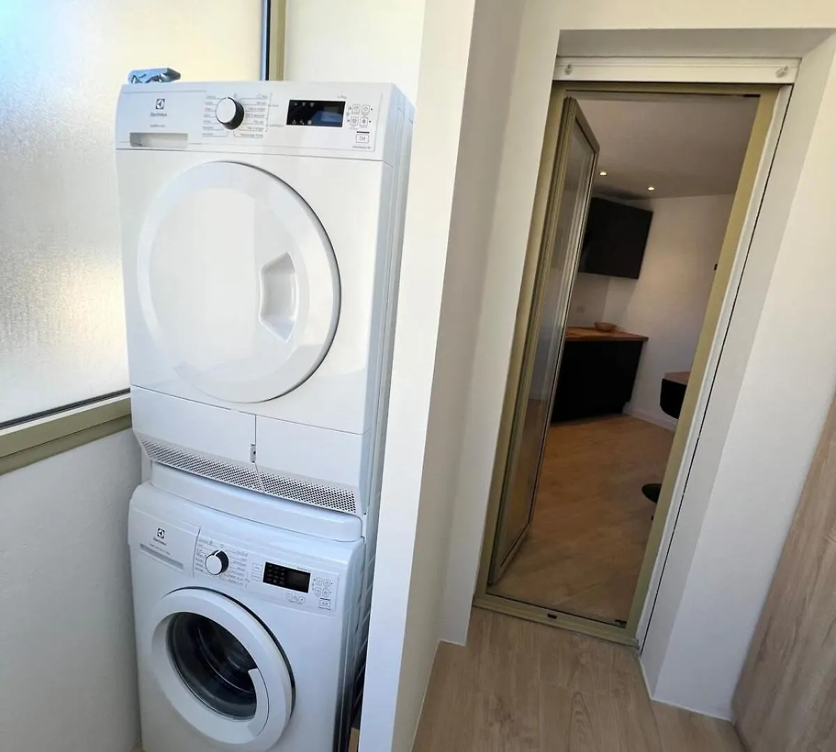 Juan Les Pins - Sea View - 4 People - Parking Apartment 0*, Juan-les-Pins France