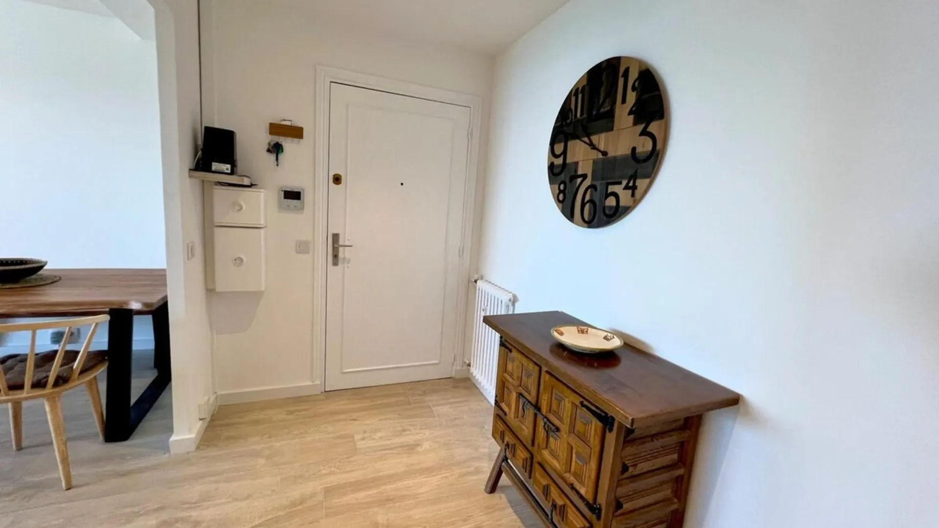 Juan Les Pins - Sea View - 4 People - Parking Apartment  Juan-les-Pins