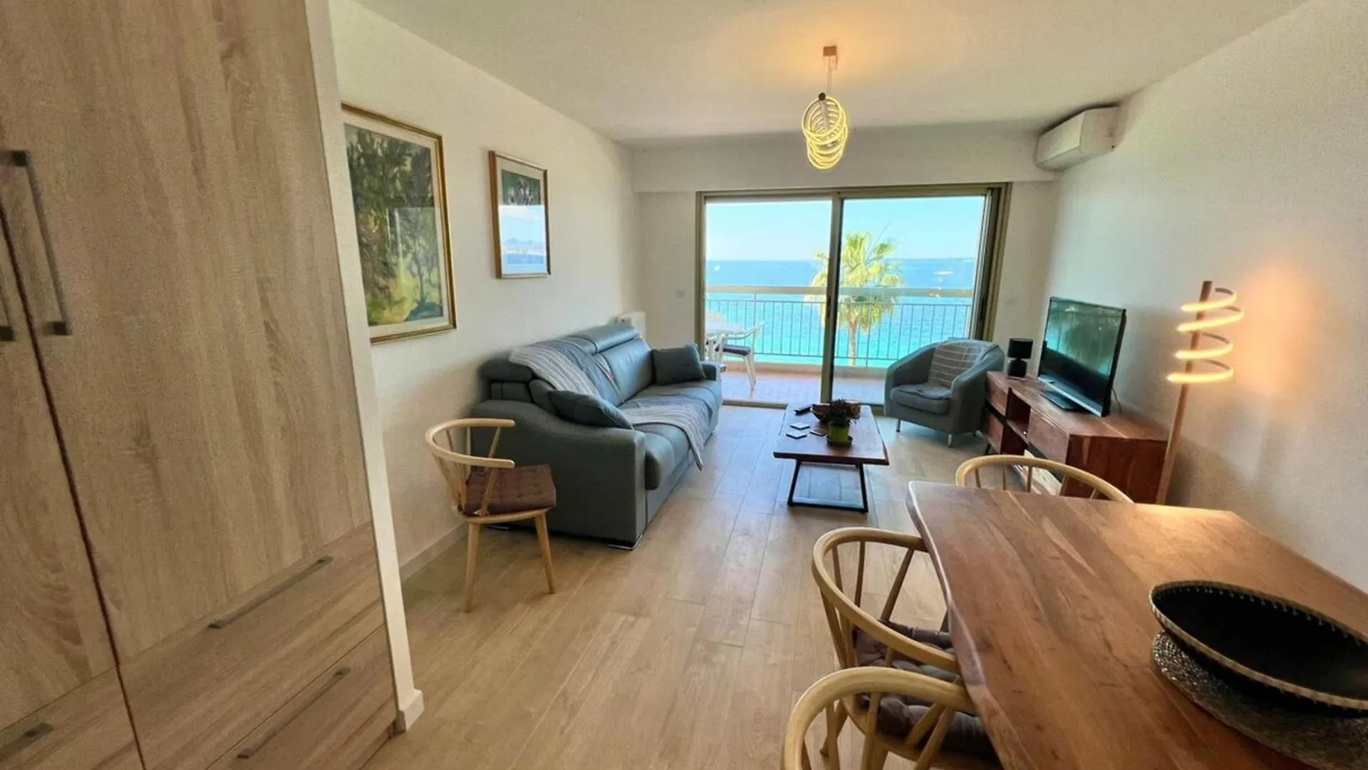 Juan Les Pins - Sea View - 4 People - Parking Apartment Juan-les-Pins