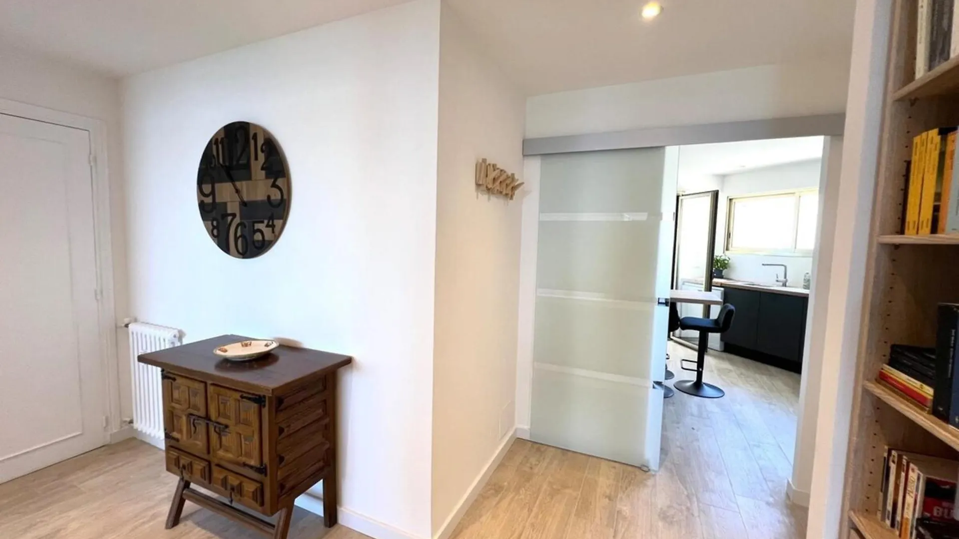 Juan Les Pins - Sea View - 4 People - Parking Apartment France